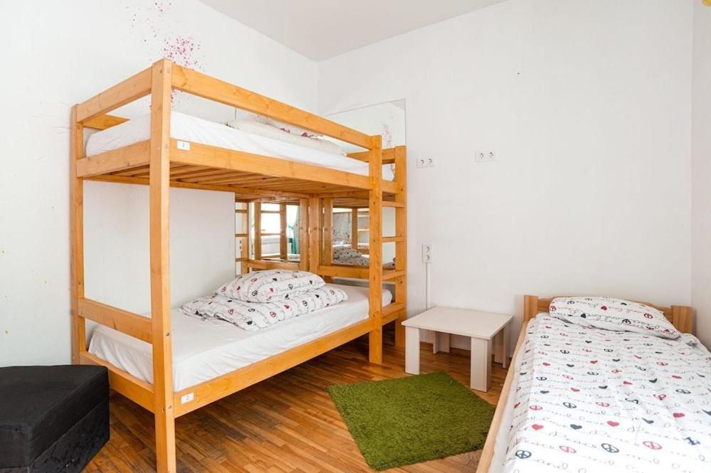 Pogo Hostel VNO Kültér fotó